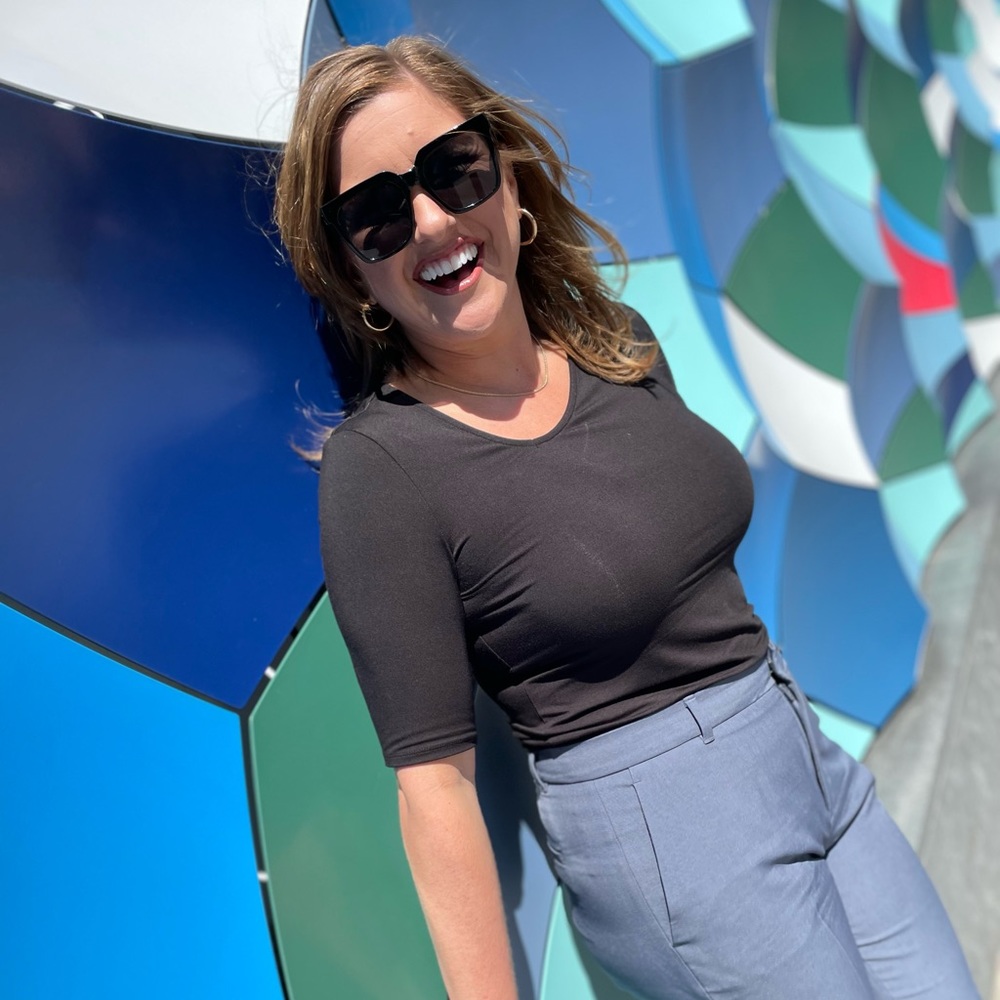 Meet your Posher, Alyssa